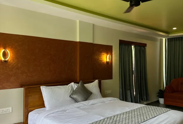 Private Pool Stay in Vythiri, Wayanad | Romantic & Premium Escape