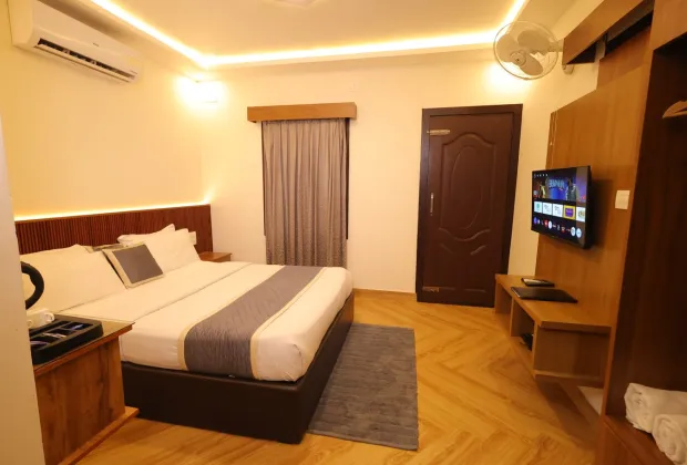 budget pool resorts in wayanad