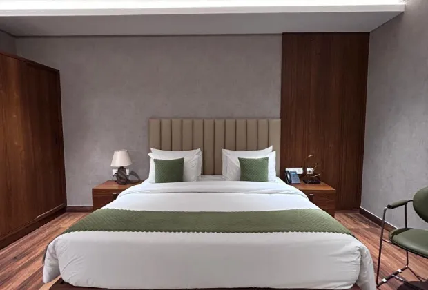 budget pool resorts in wayanad